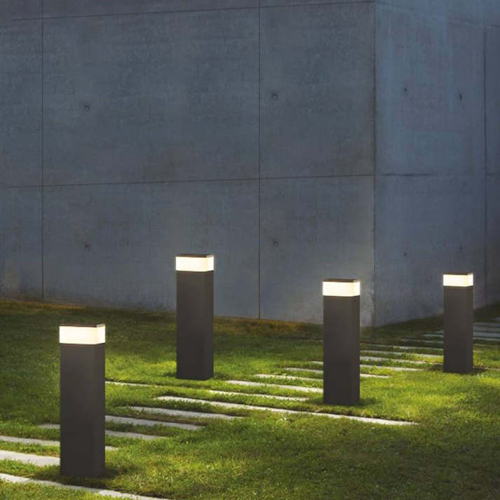 Orr Industrie Design LED rektangulær udendørslampe i metal