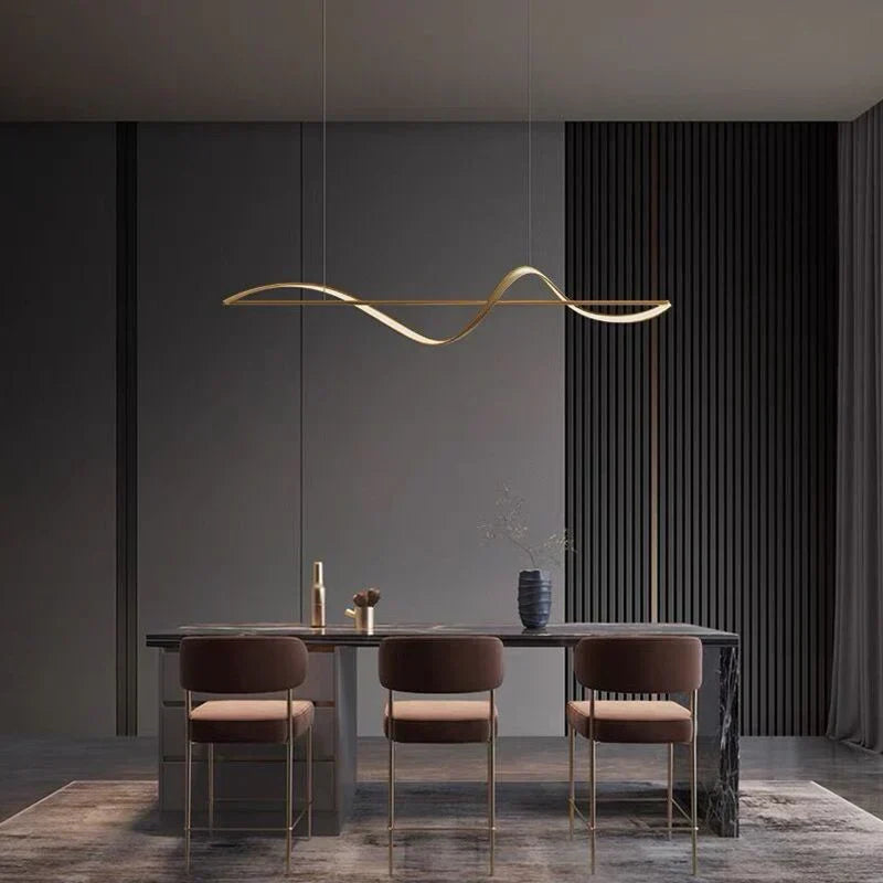 Louise Design LED-pendel i metal og akryl