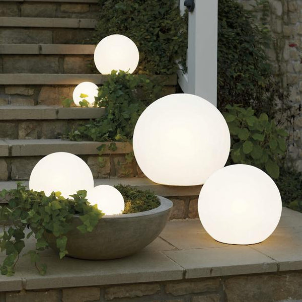 Portable Indoor/Outdoor Element Lamp