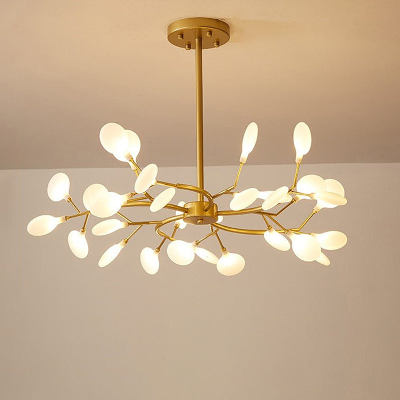 Simple Forgrenet Chandelier
