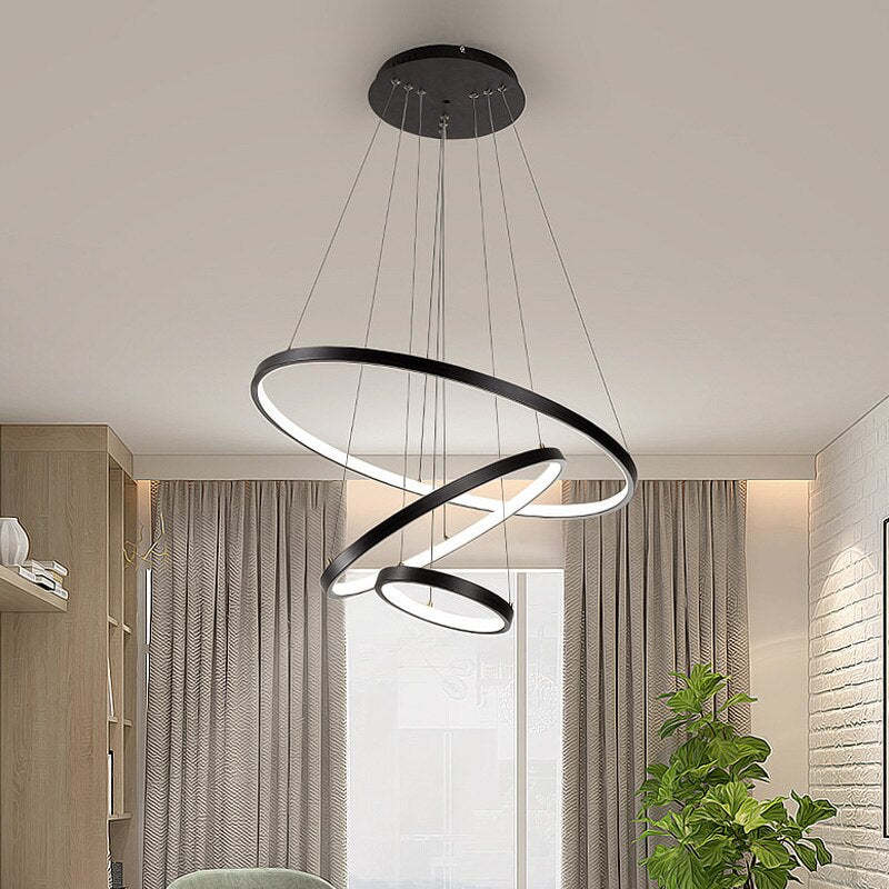 Yumanira: Moderne loftlampe med tre ringer