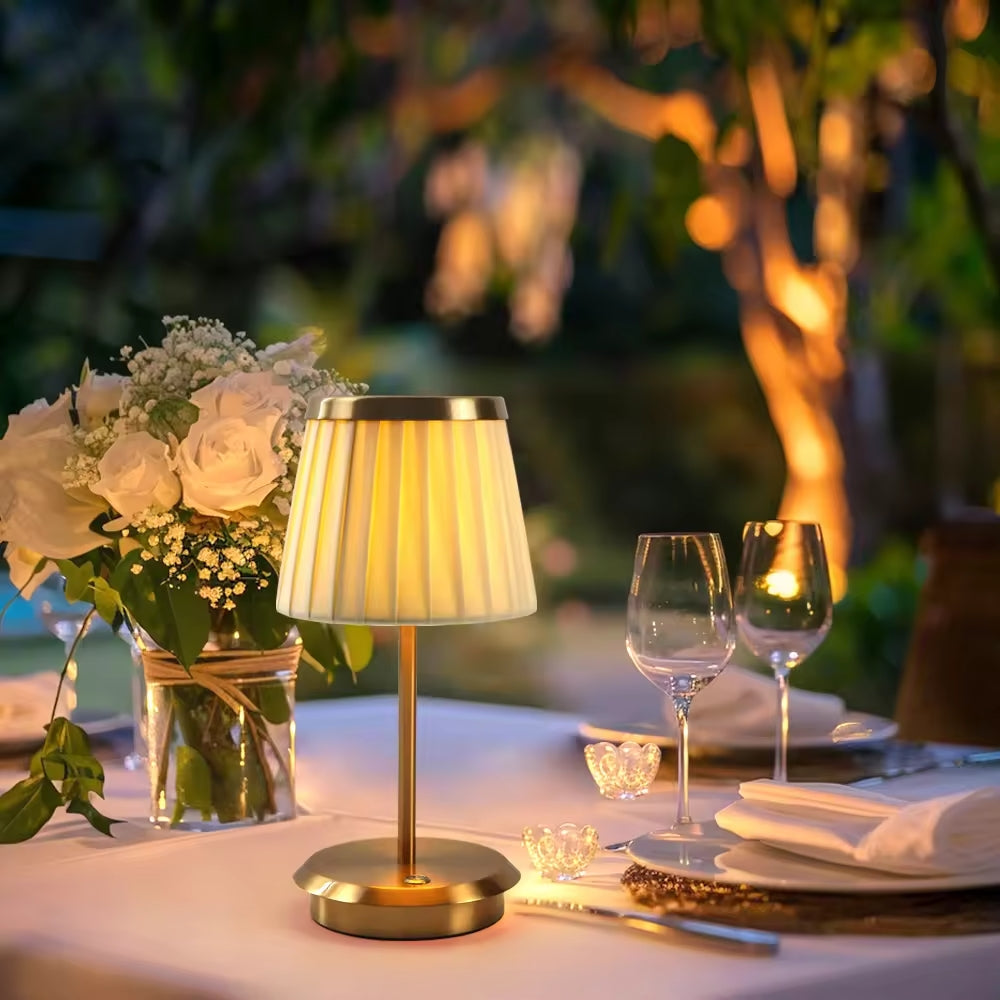 Elegant bordlampe i klassisk stil
