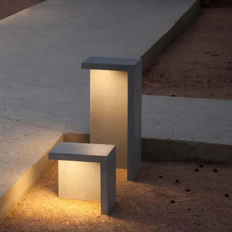 Solcellelampe fra Block Lane til udendørs brug