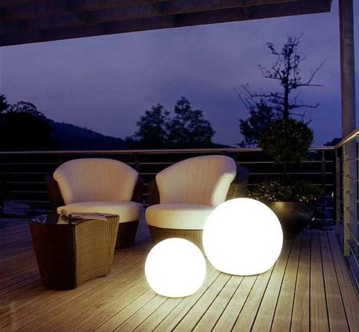 Portable Indoor/Outdoor Element Lamp