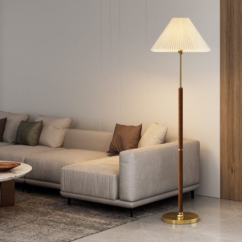 Stilfuld gulvlampe i rispapir