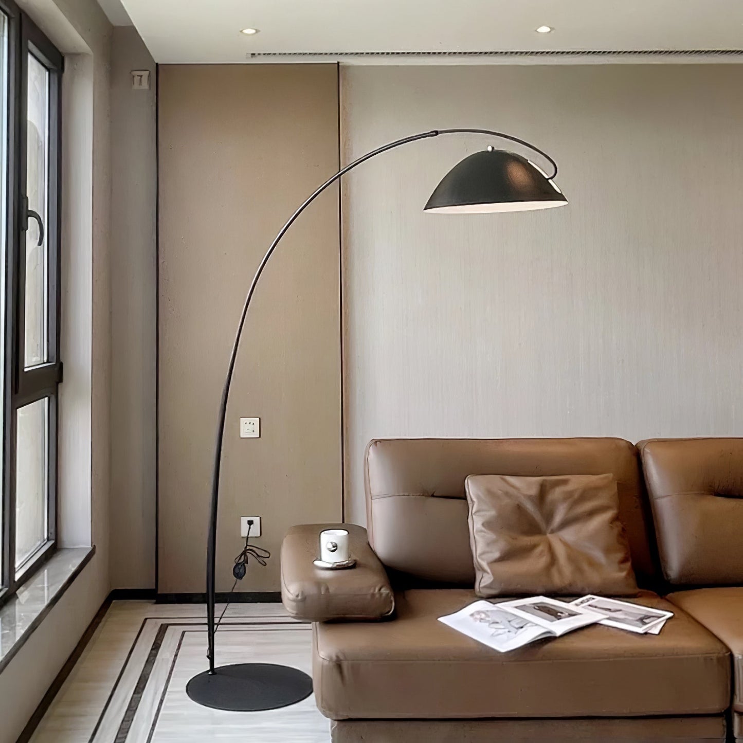 Verse Arc floor lamp