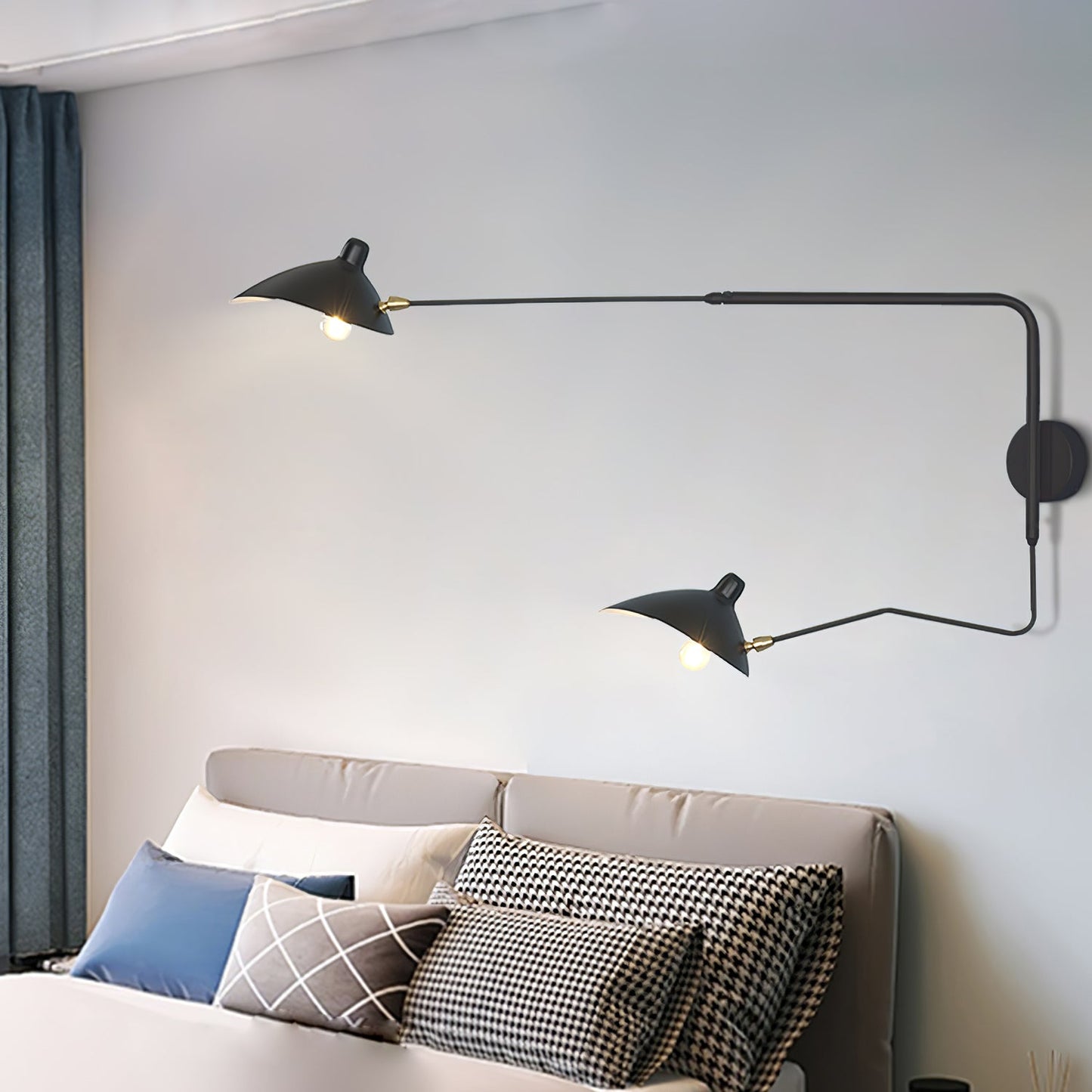 Serge Mouille vægmonteret lampe