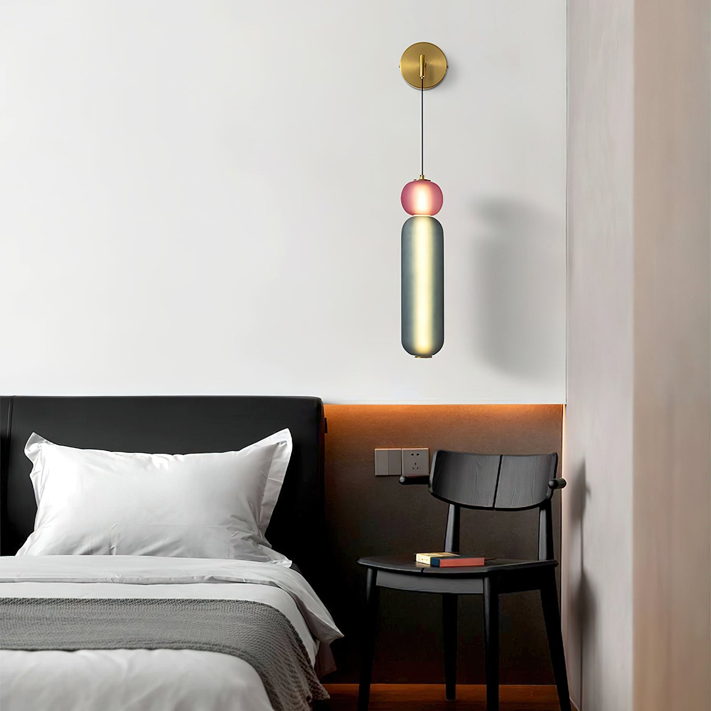 Surge Wall-mounted Light