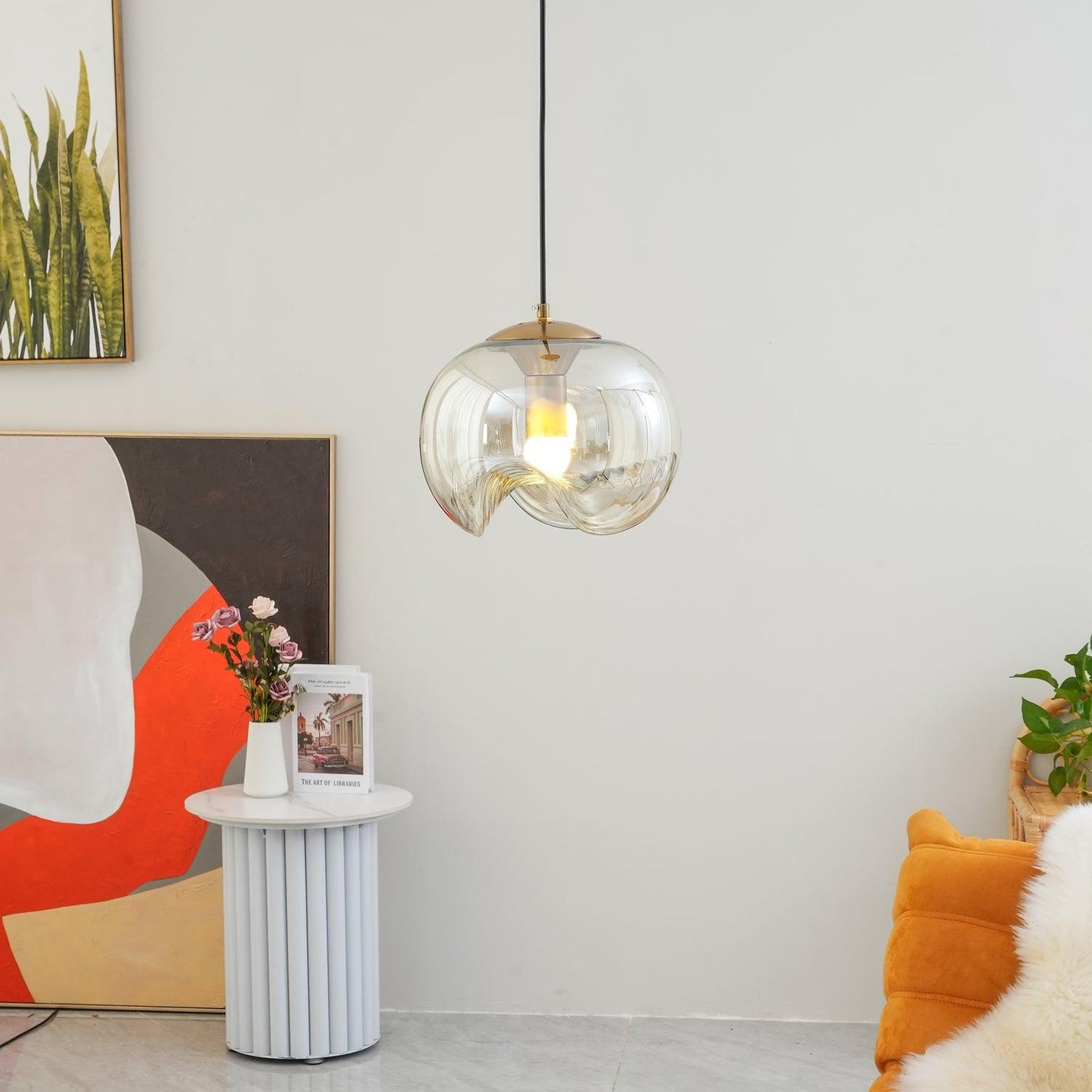 Pendellampe med bølgedesign
