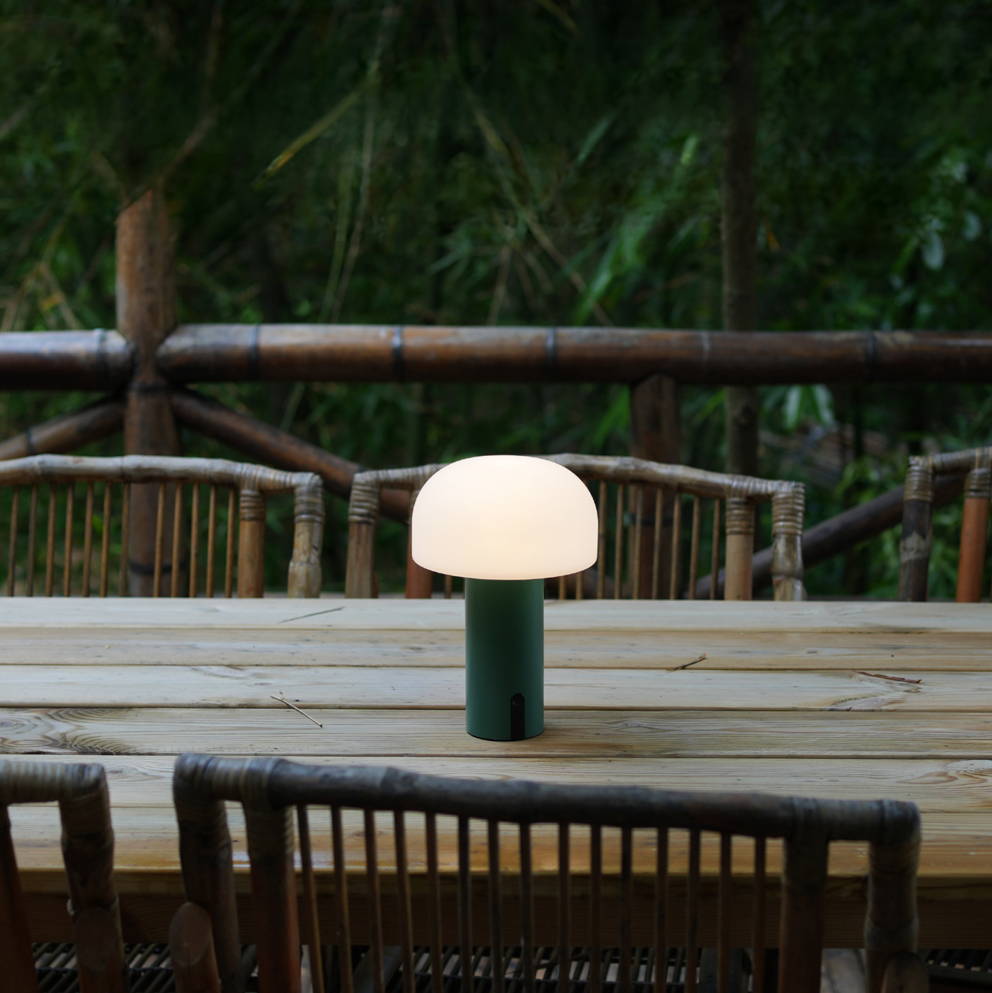 Europæisk designet champignonlampe