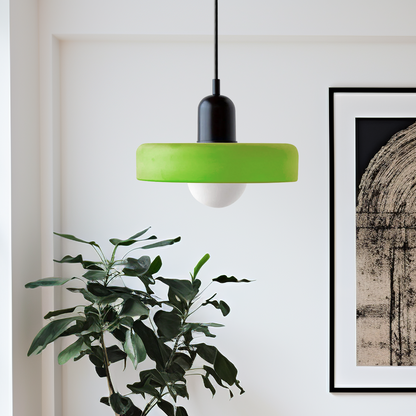 Pendellampe i Bauhaus-stil af farvet glas