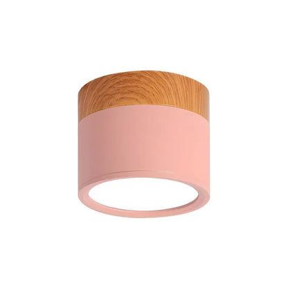 Cylindriske LED-loftslamper fra Nordisk til korridorer