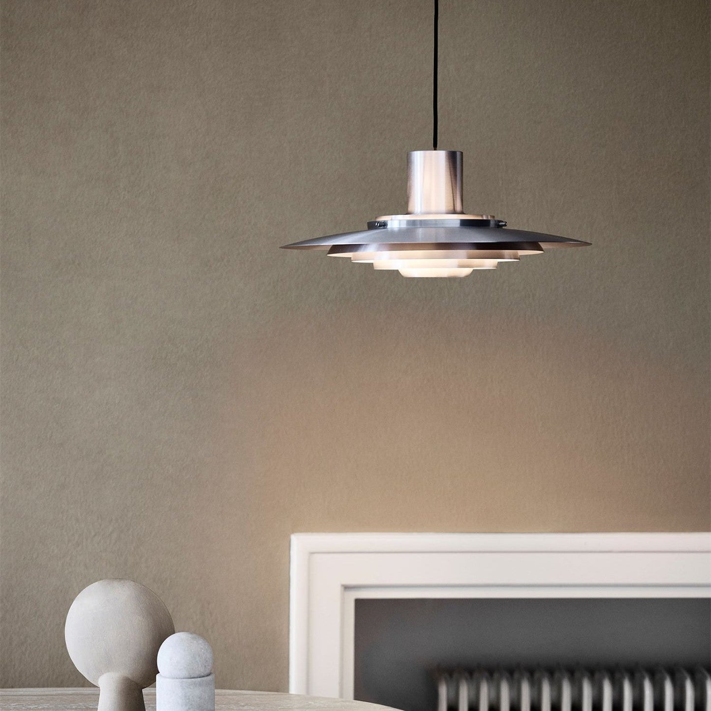 Nordiske aluminiums pendellamper i moderne design
