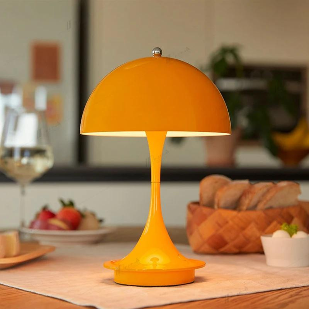 EclatéAura™: En betagende, genopladelig bordlampe