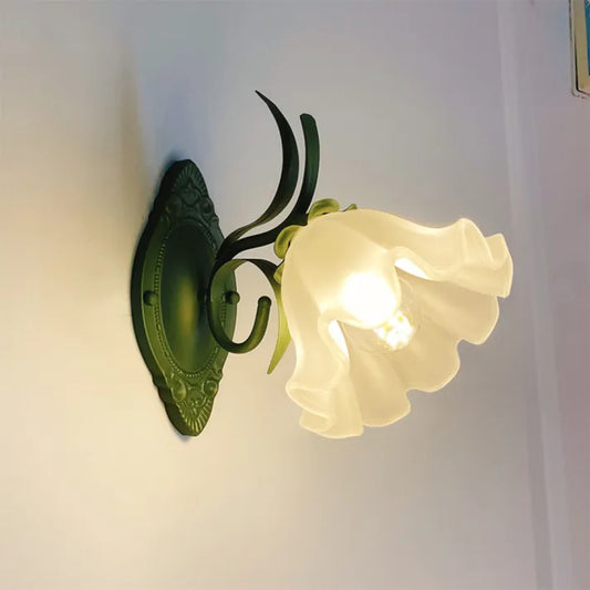 Væglampe med liljekonvalblomster
 - lichtdekor.com