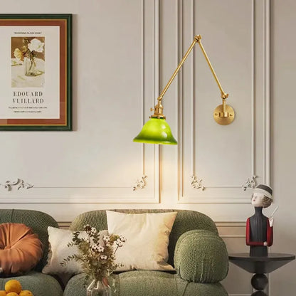 Justerbar Grøn Glasvæglampe i Vintage-svingarmsdesign