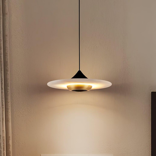 Marmor pendellampe i flyvende tallerken design
 - lichtdekor.com
