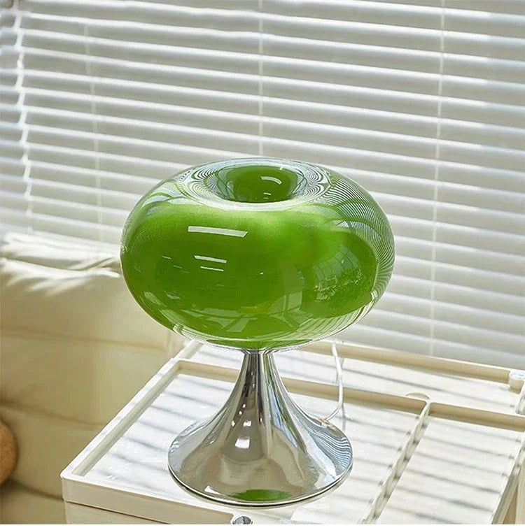 Antik stil æble bordlampe
