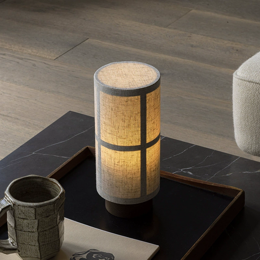 Bordlampe i japansk silke
 - lichtdekor.com