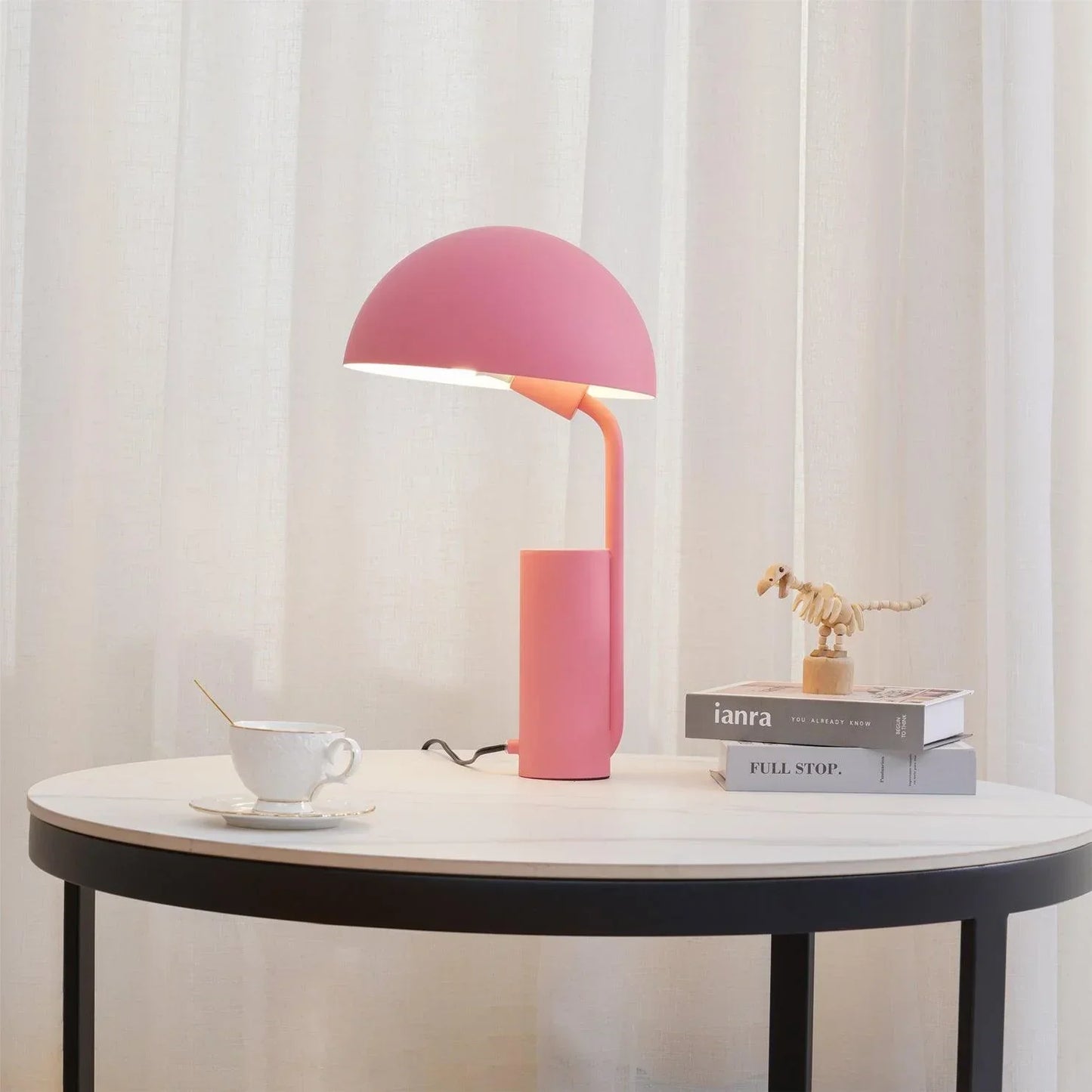 Bordlampe med kappe