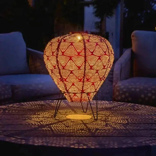 Solcelledrevet lanterne med luftballon-design
 - lichtdekor.com