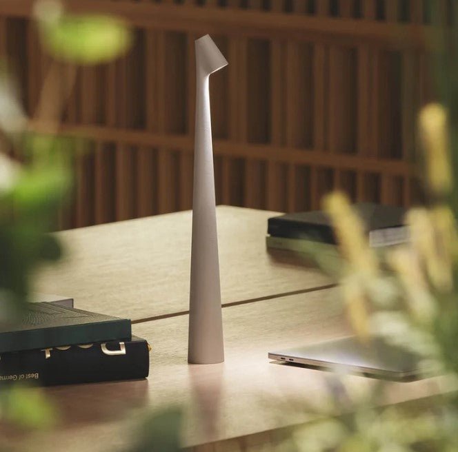 LuminaVista™ Bærbar Bordlampe
