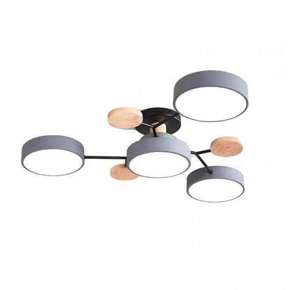 Nordisk LED-taklampe med forgrenet design